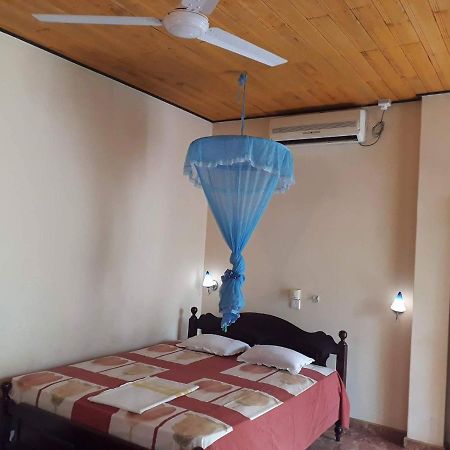 Guesthouse Sunshine 알루스가마 외부 사진
